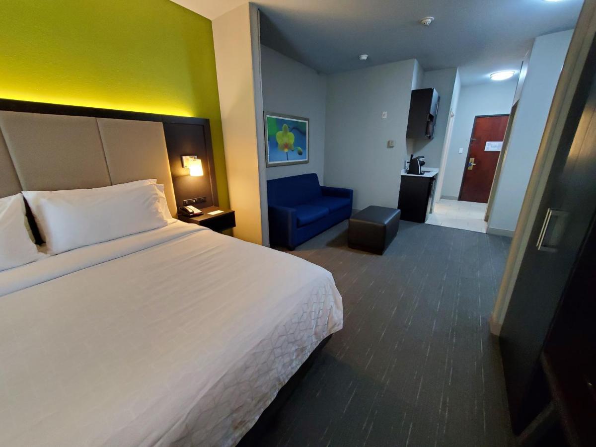 Holiday Inn Express Pearland By Ihg Exteriér fotografie
