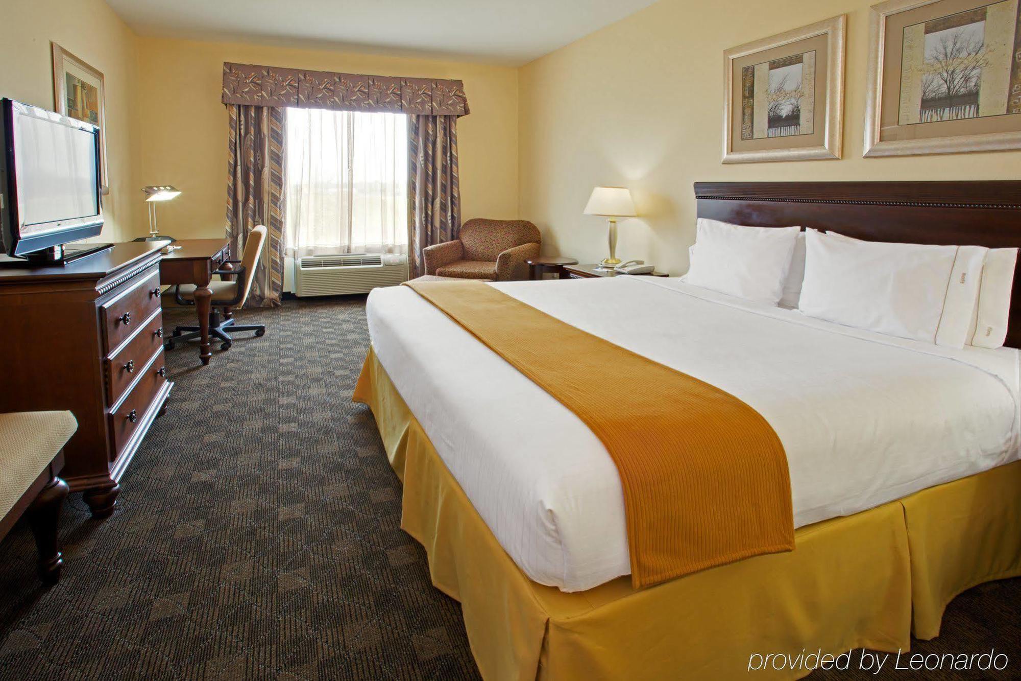 Holiday Inn Express Pearland By Ihg Pokoj fotografie